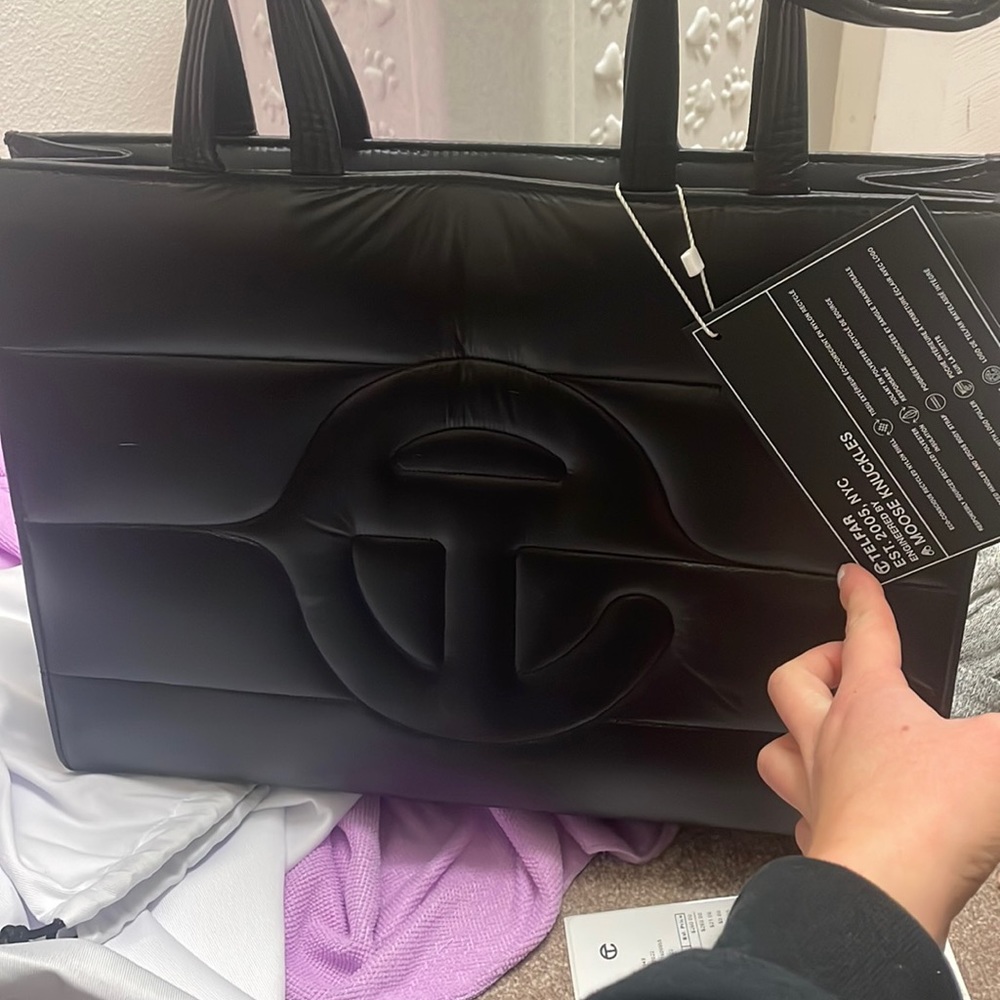 Medium Telfar Black Puffer BRAND NEW